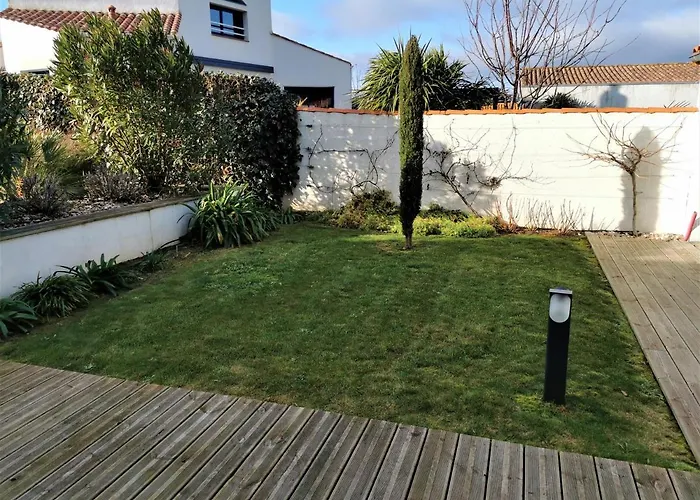 La Coquette Du Marais *