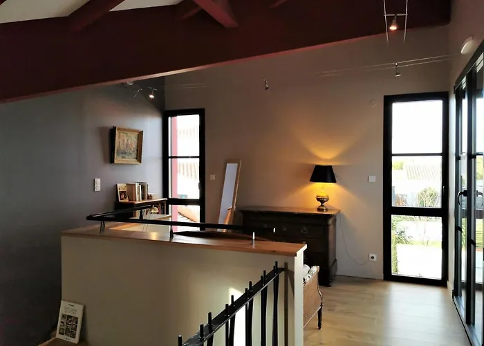 La Coquette Du Marais Villa *